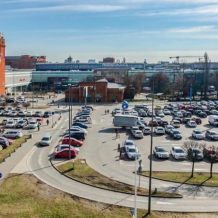 Goldaparts Manufaktura Premium Lägenhet Łódź Exteriör bild