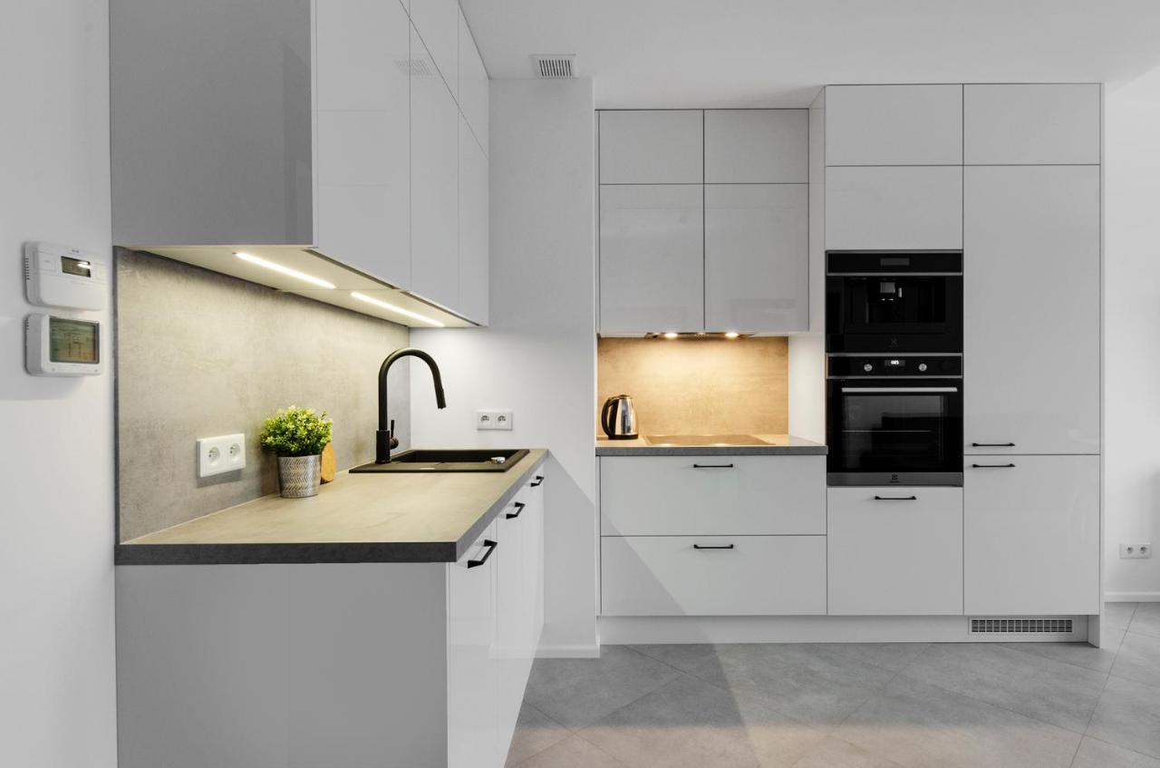 Goldaparts Manufaktura Premium Lägenhet Łódź Exteriör bild