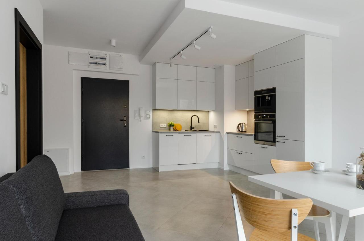 Goldaparts Manufaktura Premium Lägenhet Łódź Exteriör bild