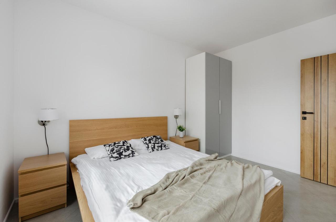 Goldaparts Manufaktura Premium Lägenhet Łódź Exteriör bild