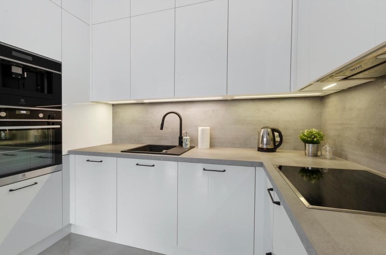 Goldaparts Manufaktura Premium Lägenhet Łódź Exteriör bild
